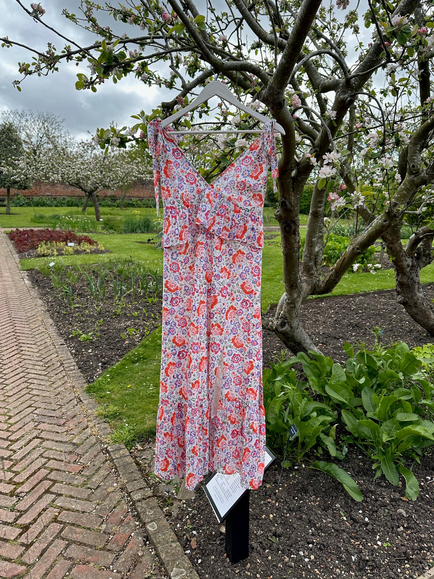 Cara dress by Anetos London. Perfect for wedding guest outfit.